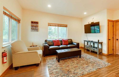 Fishermans Cabin in Soldotna Near Kenai River! - Photo 4