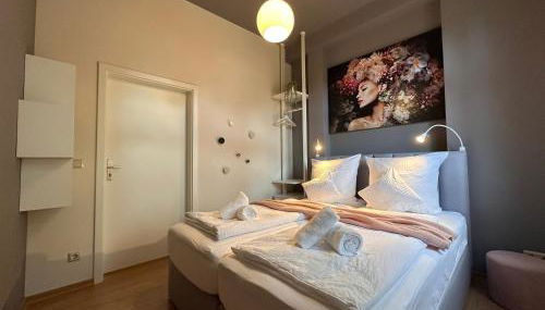 Studio Alte Mädchenschule, Sauna, 6 Personen, Hund, am Saurierpark, Boxsprinbetten, gratis Kaffee und Tee, Minibar - Foto 5, towels, wardrobe