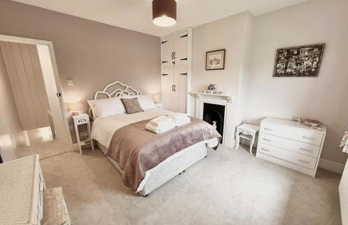 Yew Tree Cottage - Photo 3