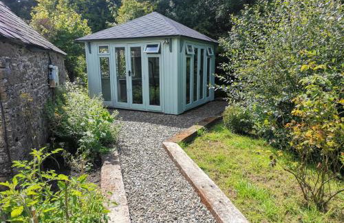 Blaenfforest Rose Cottage Newcastle Emlyn - Photo 18