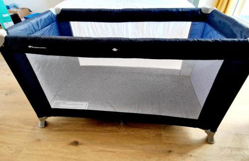 Stylish Stay Near Paris - 850m to Subway RER A - Netflix T1-4P - Foto 19