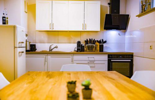 Kim Fewo 2 - Photo 8