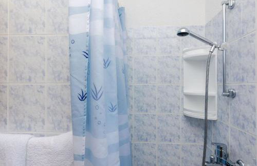 Apartments Cypress Sea Cove - Comfort Studio Apartment with Balcony and Sea View A1 - Foto 9