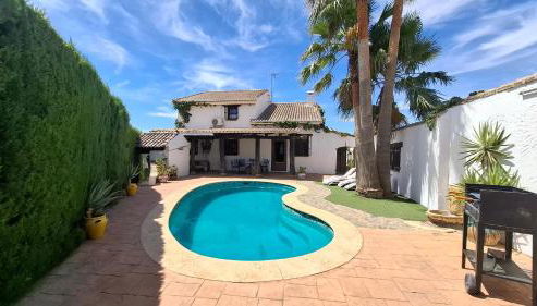 Encantadora casa con piscina privada y chimenea - Foto 5