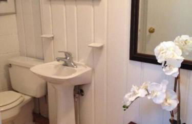 Midcentury Modern ZenHouse Sculptor Studio - Foto 19