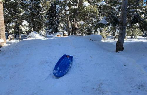 One of a Kind Cabin, Covered Deck, Spa, and Games - Foto 7