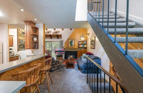 2BR Townhome Walk to Beach or Trails - Foto 6