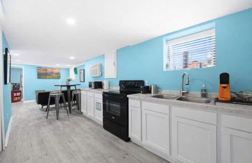 Charming Stay- Bottom Unit in Lou Arts District - Foto 2