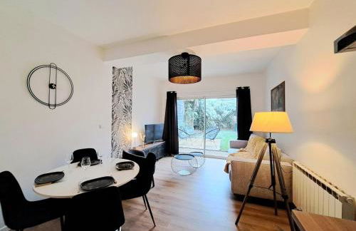 Beautiful Appartment with private garden in Lille - 100m from metro station - Foto 28