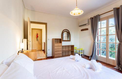 Avia's Seaside Hideaway with Lush Garden - Foto 24