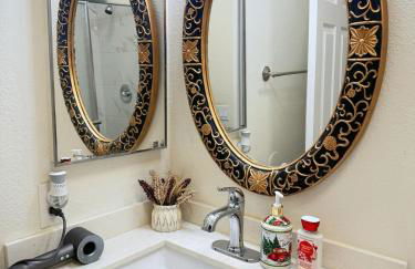 3000sqft Modern Minimal 5BR3BA Home Near ONT - Foto 12