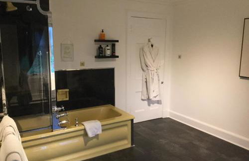 Sandhill House - Photo 17