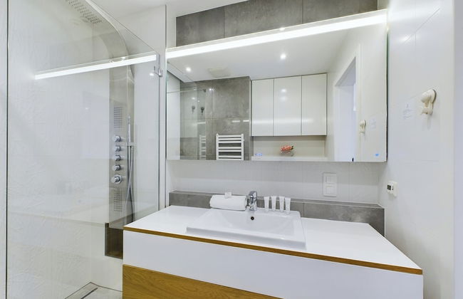 Apartment With Parking Gdynia by Renters - Photo 19