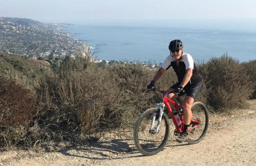 Classic Laguna Cottage - Foto 15