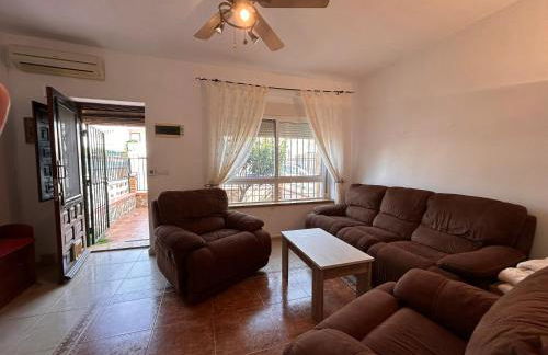 Amazing 3 floor house in front of the beach - Foto 5