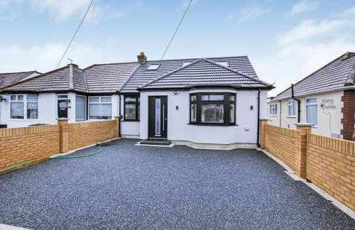 Luxury, comfort and Elegant Home - Photo 20