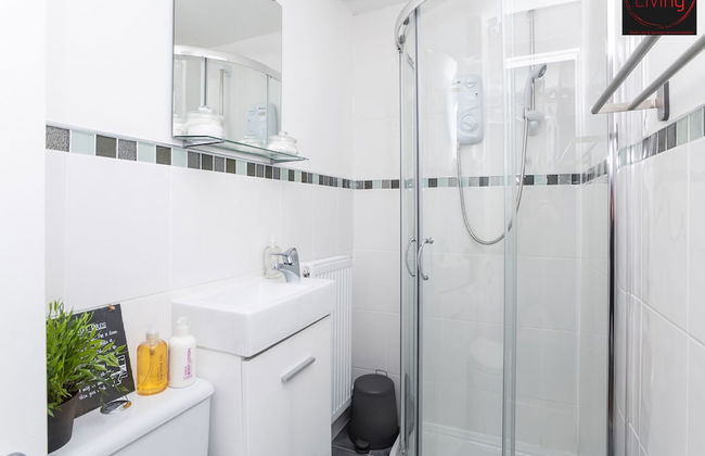 One Bedroom Apartment by Klass Living Serviced Accommodation Rutherglen - Crossroads Apartment With WiFi and Parking - Photo 18