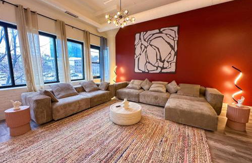 Luxury 6BR Suite with Pool Table Sleeps 12 Perfect for Group Stay Near McCormick Place, Grant Park and Soldier Field - Foto 34