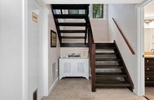 Pets-OK Retreat w Sauna, Jacuzzi at Wintergreen - Foto 17