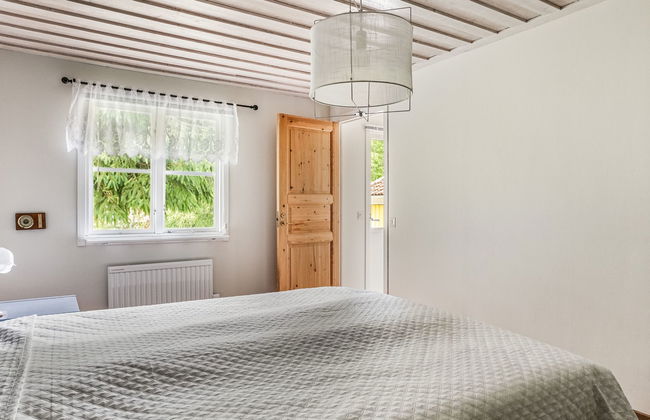 3 bedroom House in Ullared with swimming pool and garden - Photo 13