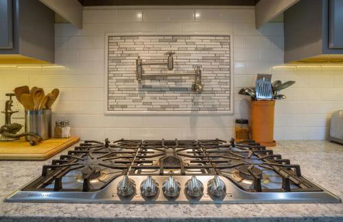 100 percent Private! Pool, Views, Skiing, Theatre! - Foto 6