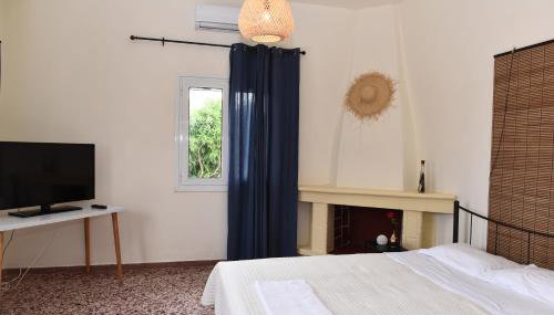 Los Almyros - Photo 5