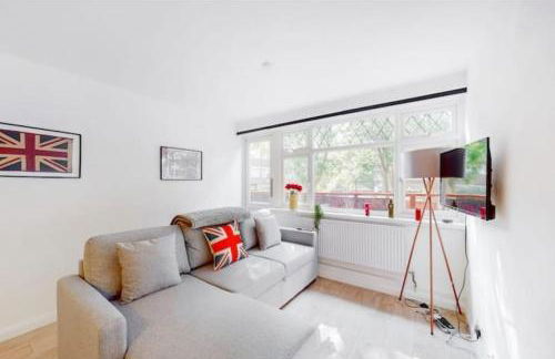 Modern 4BR Kings Cross - Patio & Balcony - Foto 1