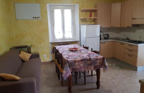 Il Palazzo apartment with a view of the lake and nature - Foto 3