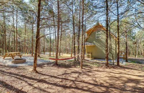 Dreamy Lead Hill Cottage with Fire Pit and Hammock! - Foto 18