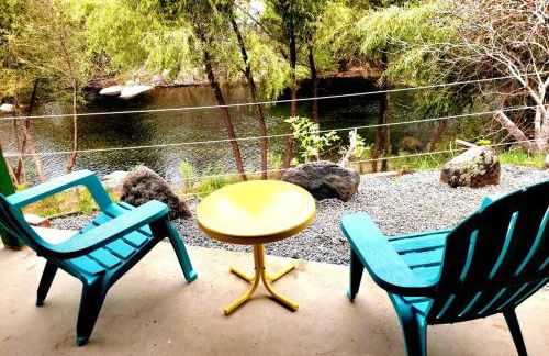 Retro Casita on the River! only 1 min to SNP gate! Riverfront with swimming - Foto 1
