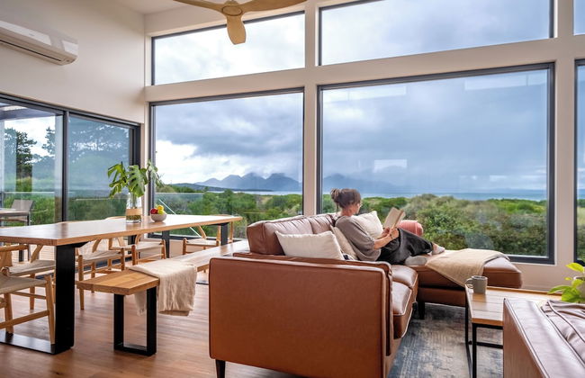 Coast Beachfront Retreat - Photo 20