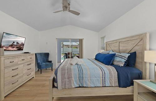 #370-Stunning 4 bed villa with south facing pool and spa with no rear neighbors - Foto 11