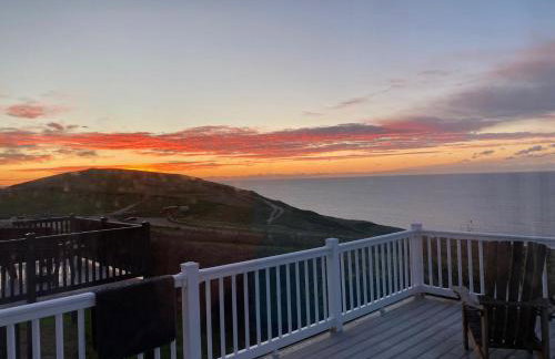 SeaView Sleeps 4to6 Pet friendly Parking - Photo 43