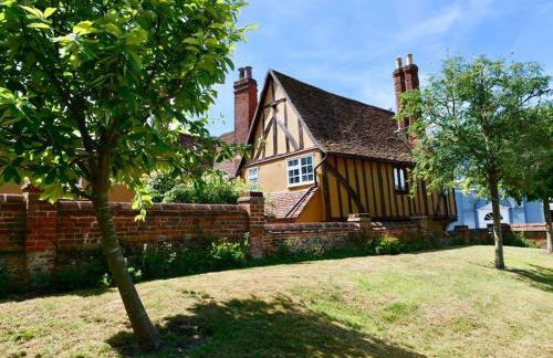 Huge Deluxe 600 Year Old Essex Manor, Hot Tub, Cinema Room, Sky Tv - Foto 9