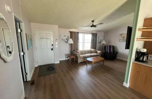 Death Valley PrairieFire 3bd 2ba Home w Kitchen - Foto 11