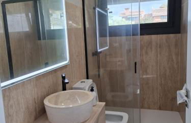 Chalet de lujo con piscina cercano a la playa - Foto 50