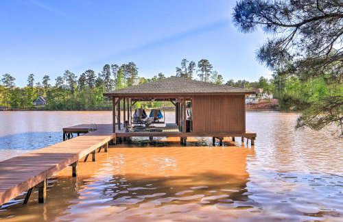 Fire Pit and Dock Waterfront Lake Sinclair Getaway! - Foto 27