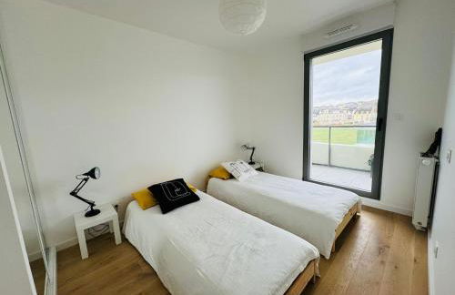 Presqu'île, appartement neuf avec balcon, salle de gym et parking - Photo 9