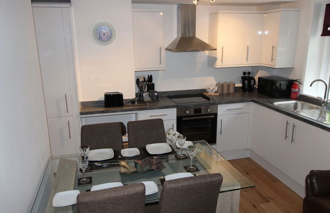 Modern two Bedroom Apartment Ideally Located - Foto 5