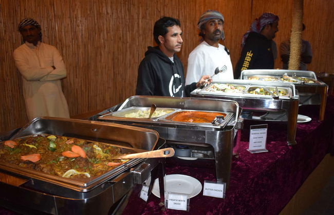 Desert Safari con cena y espectáculo - Foto 8