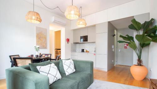 Mouzinho da Silveira 215 by LovelyStay - Foto 5