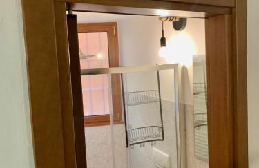 Old Porlezza Apartment - Photo 33