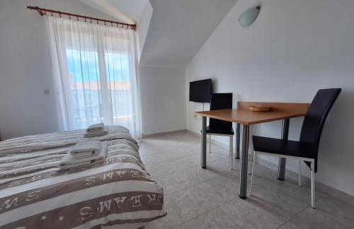 Apartments and Rooms Saric - Foto 9