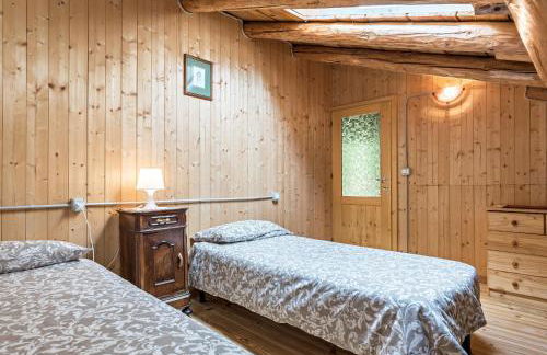 Baita Rustica immersa nel verde - Photo 19