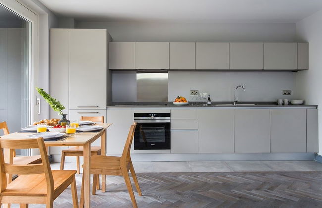 Boutique Apartments by Viridian Apartments - Photo 8