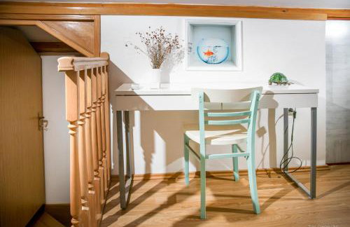 Adorable Holiday Home With Pool and Terrace - Foto 88