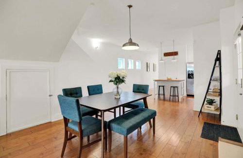 Fountain Square Gem with Rooftop Patio & Fire Pit- Family Friendly - Foto 10