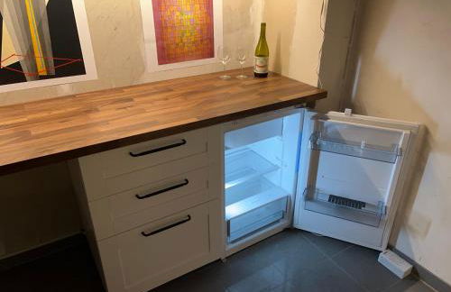 Stilvoller Altbau mit Balkon - 10 min to center - Foto 10