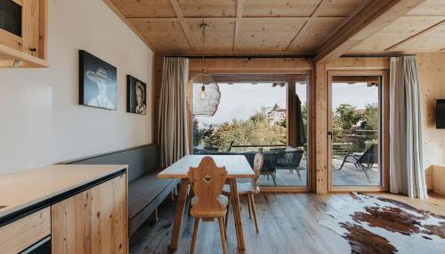 Presulis Hideaway Apartments & Restaurant - Foto 3