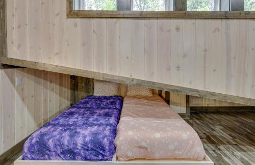 Playground and Pool Table Fun! Broken Bow Retreat - Foto 24